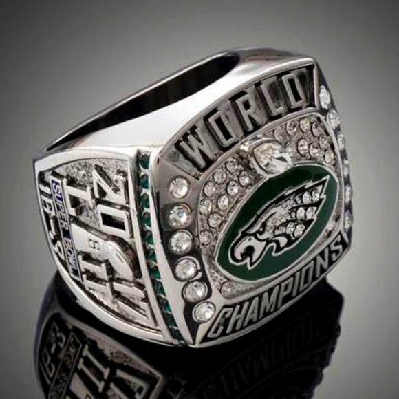 Philadelphia Eagles Championship Ring... USA Premium Version - Picture 2 of 4